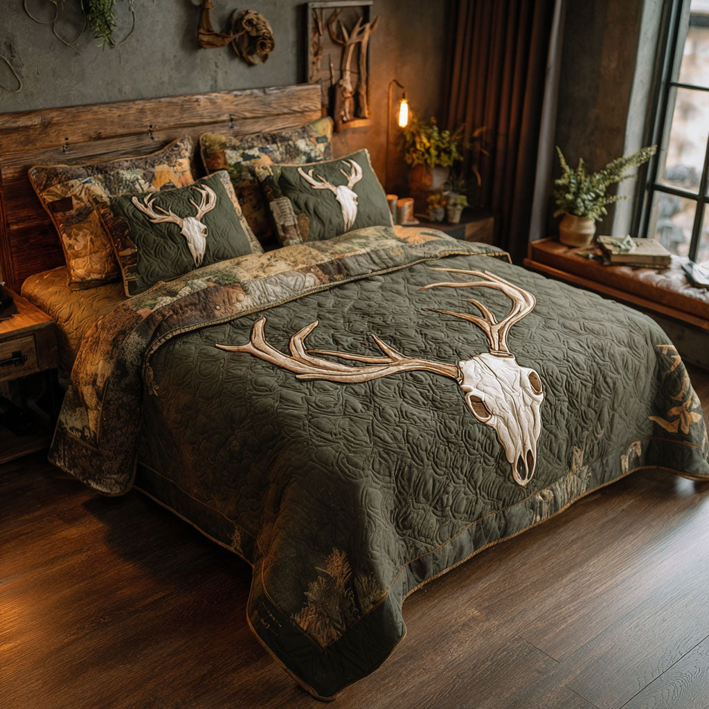 Valley Shadows 3-Piece Quilted Bedding Set Quilted Bedspread Housewarming Gift