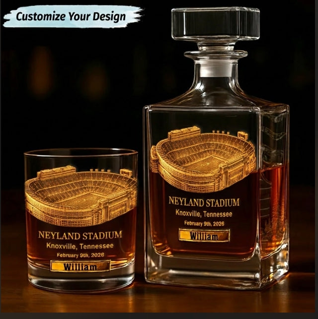 Neyland Stadium Whiskey Decanter Set, Custom Football Stadium Whiskey Glasses, Luxury Whiskey Glass