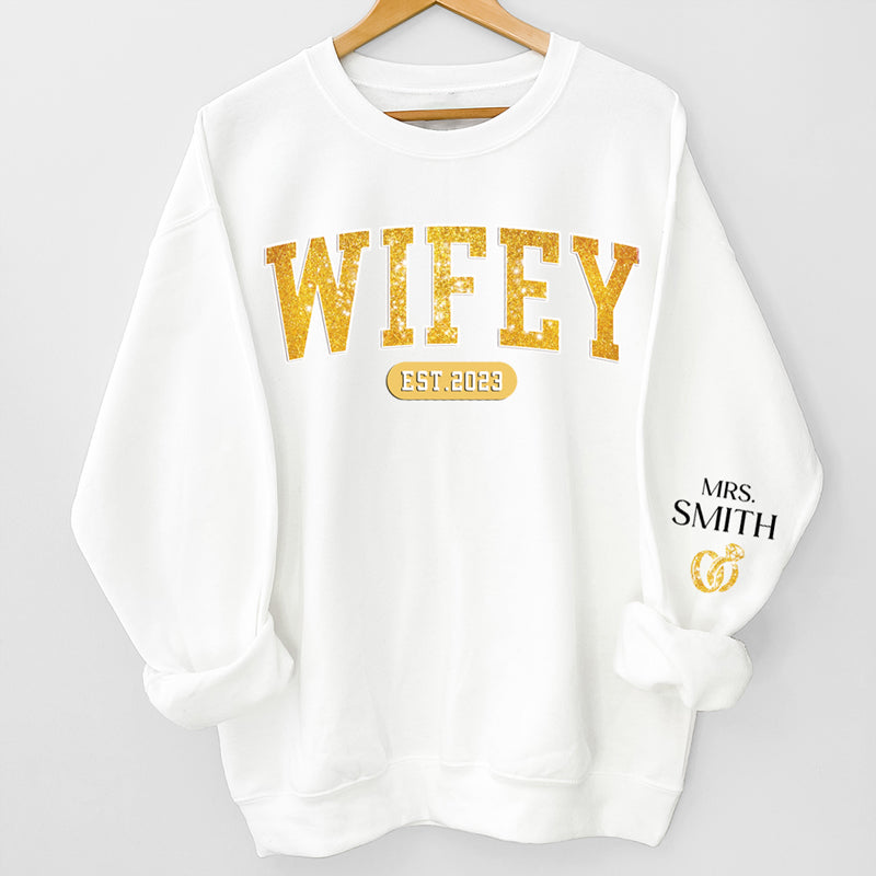 Wifey & Hubby Couple Sweatshirt, Valentines Day Sweatshirt, Valentines Gifts For Her/Him, Husband To Wife Gifts