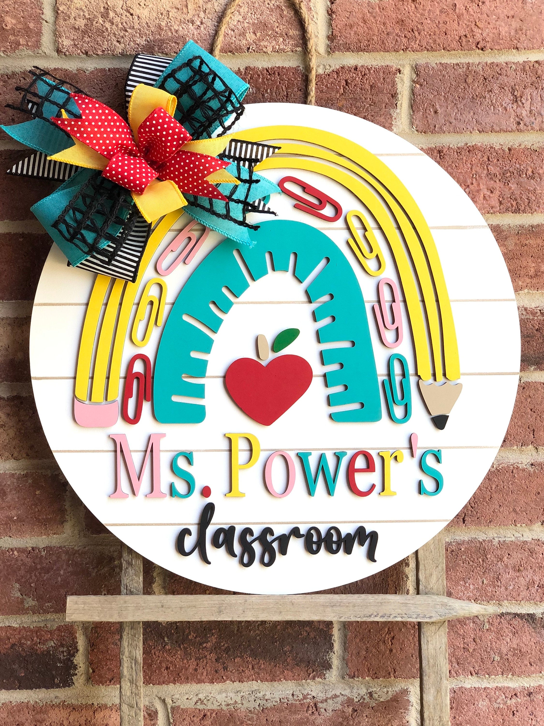 Personalized Wooden Round Door Hanger for Teacher's Classroom, Back To School Gift