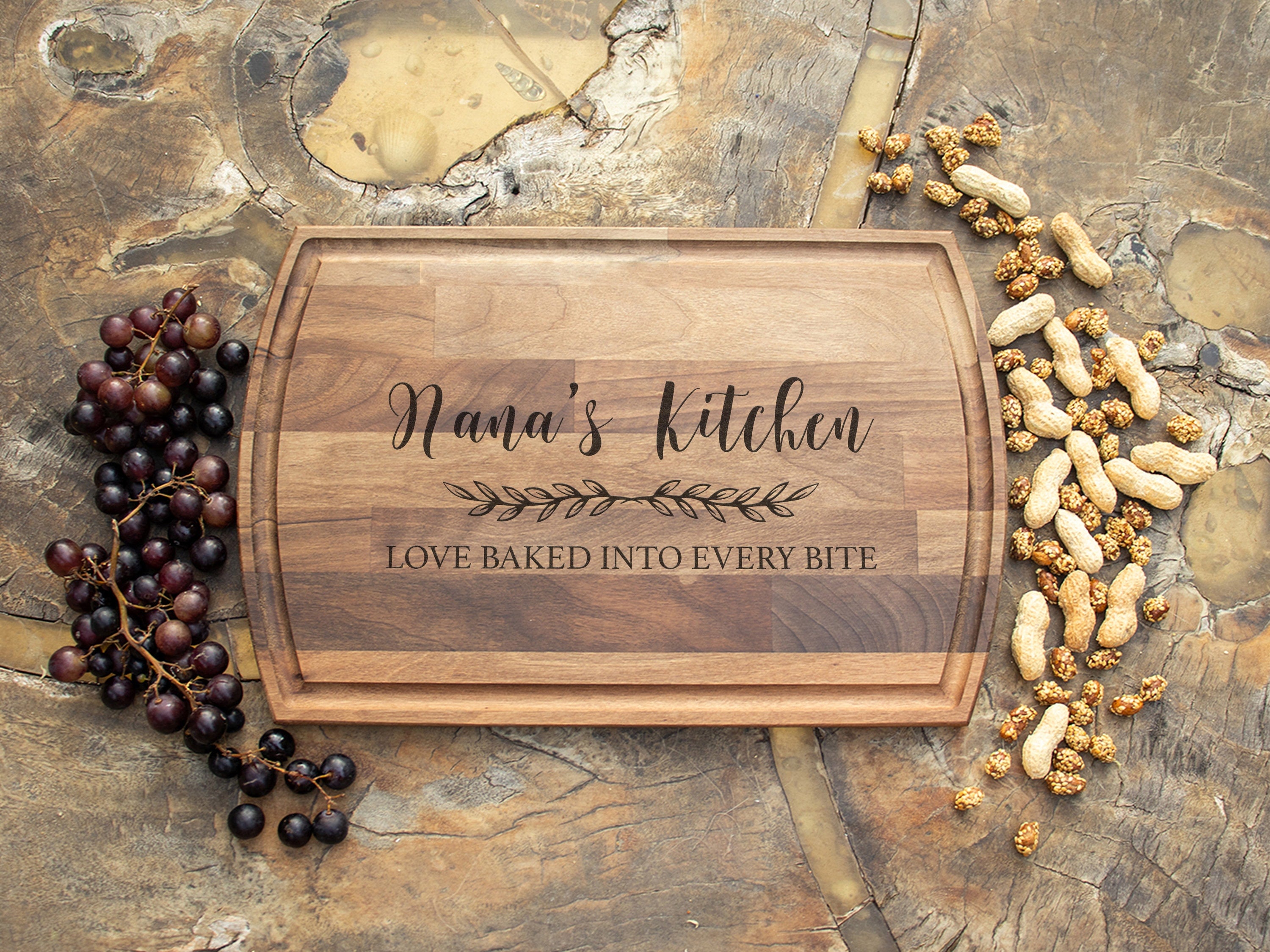 Nana Kitchen Engraved Personalized Cutting Board, Gift for Mom, Grandma