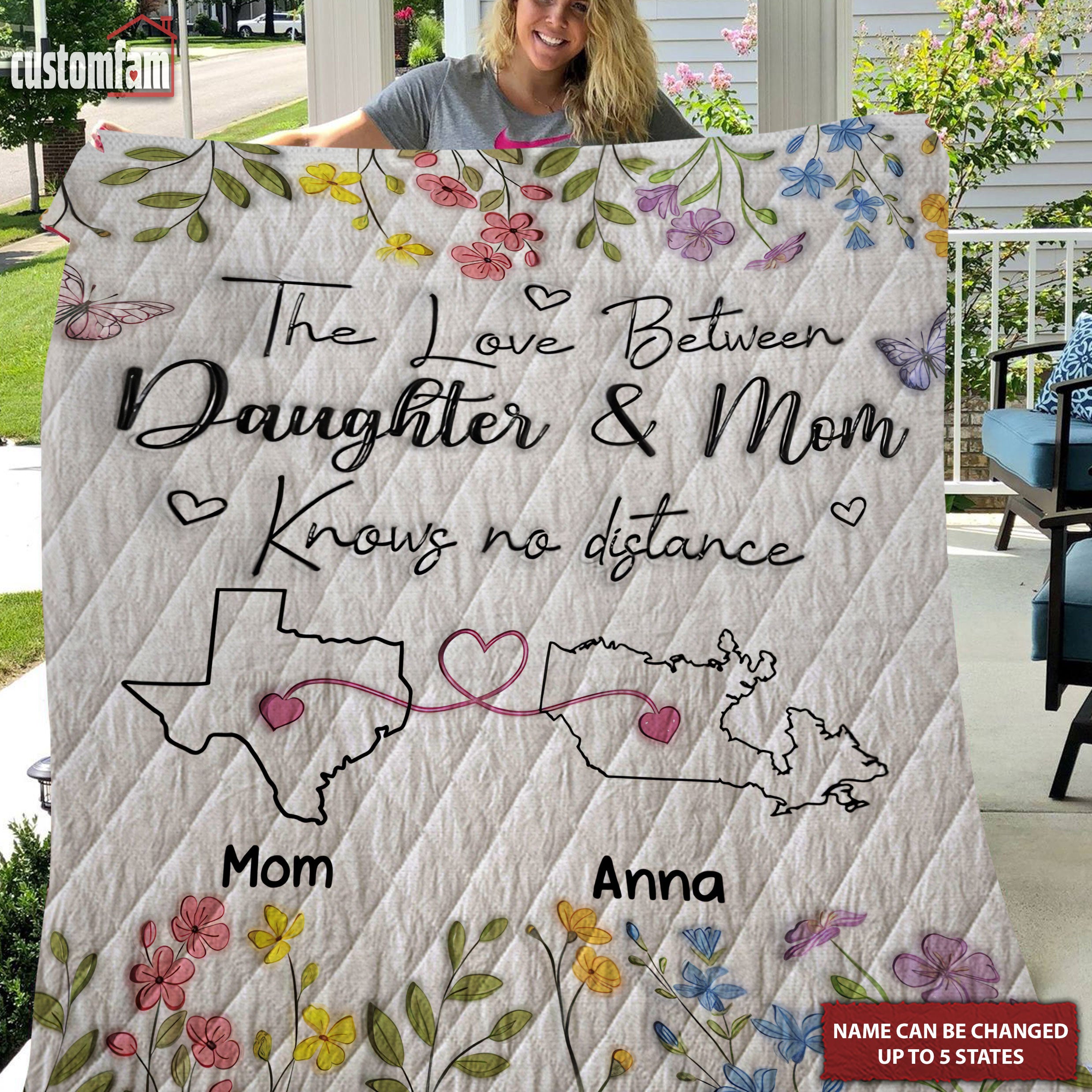 The Love Between Daughter And Mom Knows No Distance Custom Quilt Blanket, Mothers Day Gift